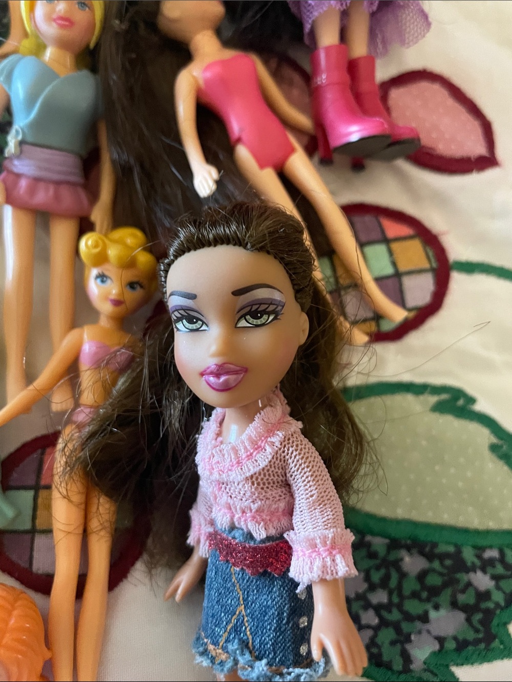 Doll Large Lot of 53 Polly Pocket Plus Other Small Sized Dolls - Picture 6 of 11